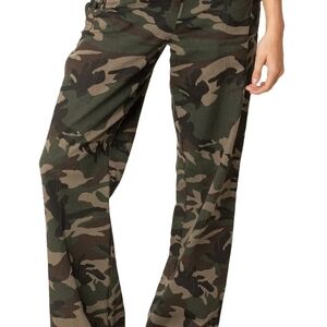 Edikted Ayo Camo Print Camo Cargo Women's Camouflage Pants XL